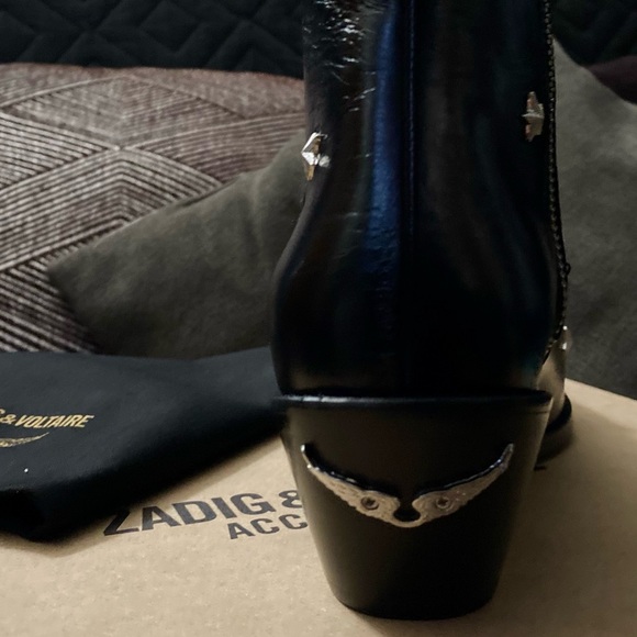 Zadig & Voltaire Tyler Vintage Stars Ankle Boots (black) - Picture 2 of 5